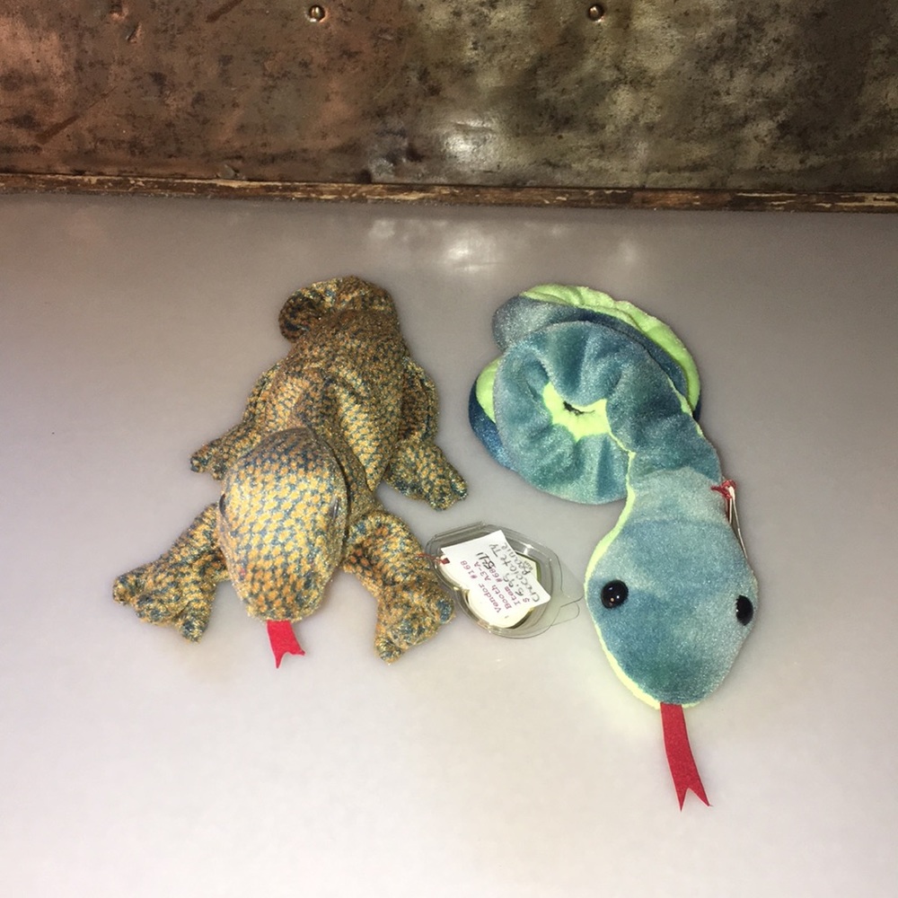 Ty Beanie Babies Scaly and Hissy